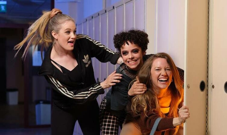 Matilda Bördin, Fabiola Cruz Barrera och Jonna Ljunggren och är skådespelarna i ”Språng – I ett andetag växer jag”. Foto: Pressbild