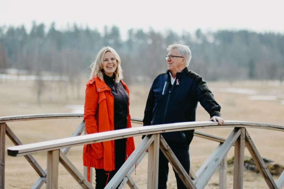 Laddade med ny energi inför en ny säsong. Klubbchefen Maria Pennerborn och Lennart Pettersson, fastighetsansvarig i klubben. Foto: Lotta Görling Laddade med ny energi inför en ny säsong. Klubbchefen Maria Pennerborn och Lennart Pettersson, fastighetsansvarig i klubben. Foto: Lotta Görling