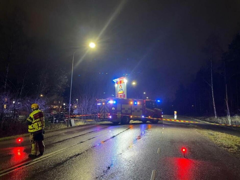 Avspärrningar på Narvavägen. Foto: Jonas Edberg