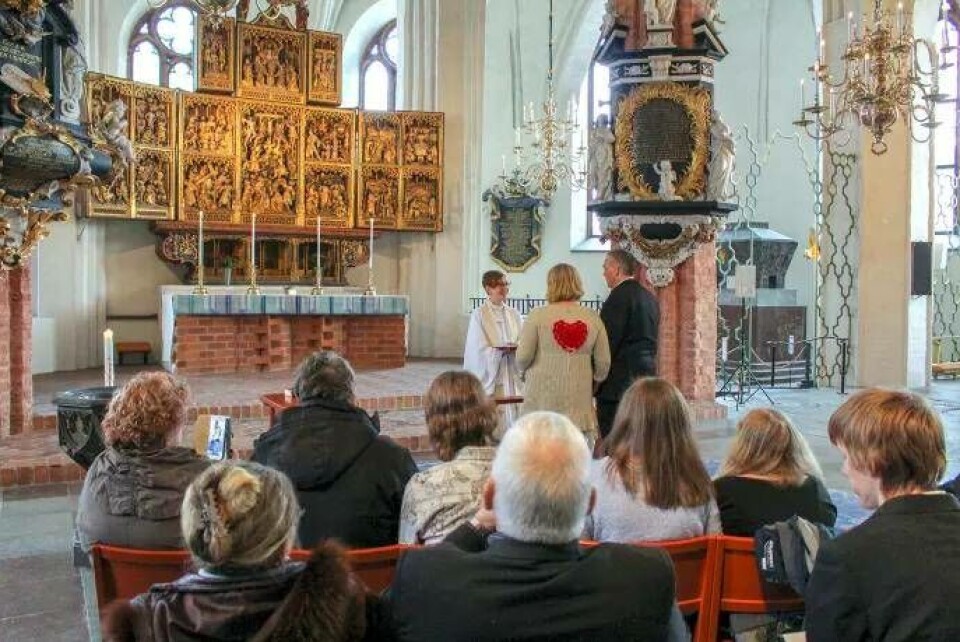 Kyrkan arrangerar snabbvigslar under alla hjärtans dag