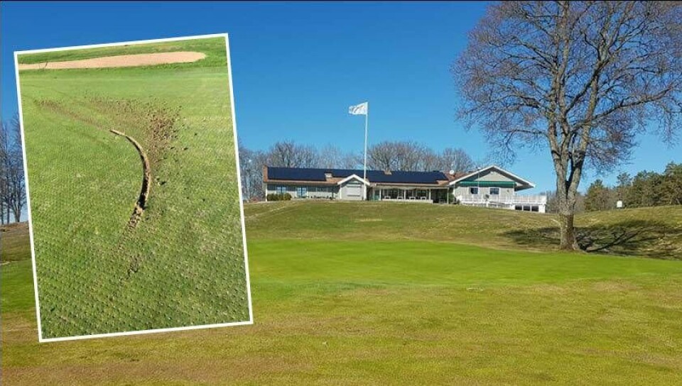 Västerås golfklubb har drabbats av vandaler som kört moped på banans greener under natten. Foto: Västerås GK