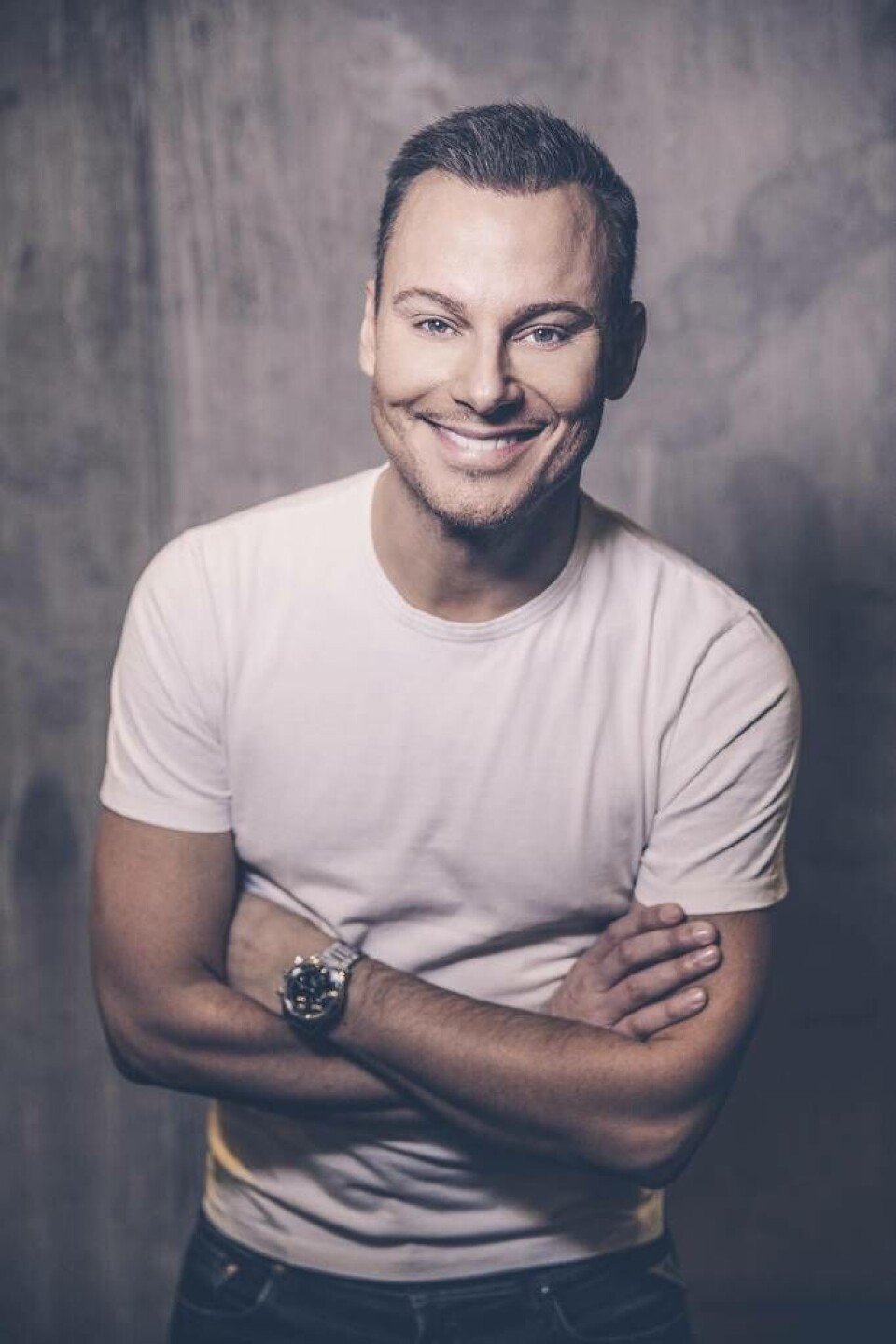 Schlagerkungen Magnus Carlsson gästar Dansbandskalaset och bjuder på sina hits. Foto: Rickard L ErikssonKonferencier är i vanlig ordning Thomas Deutgen. Foto: Västerås Tidning/Arkiv