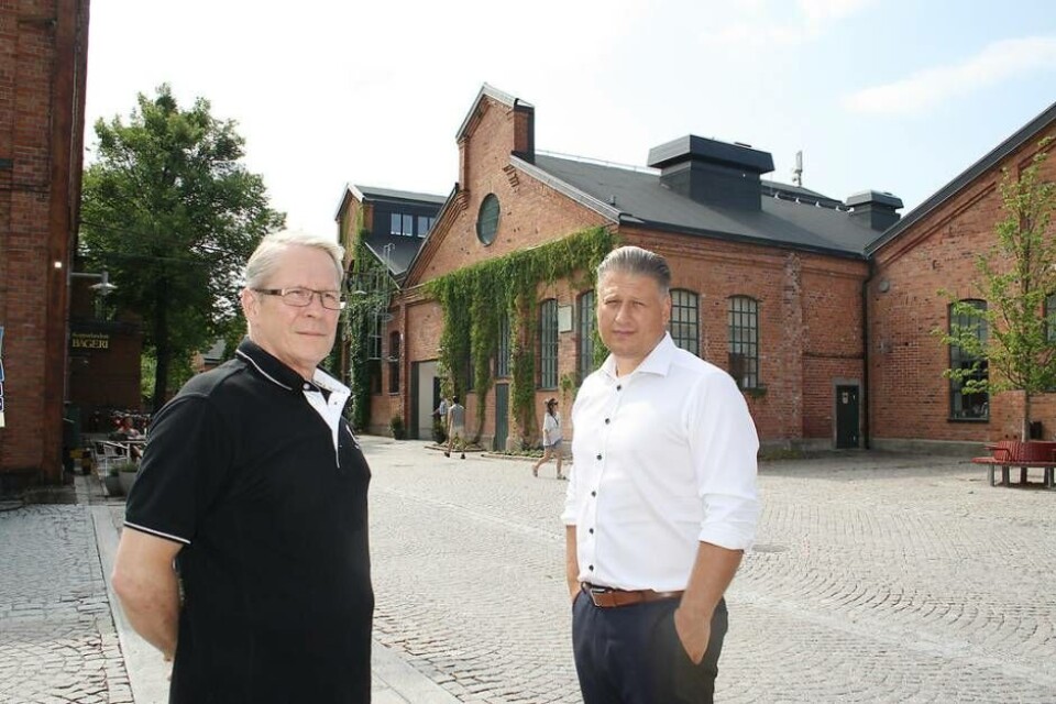 Lennart Rosengren och Karl Ternemo i Kopparlunden, ett område under ständig utveckling. Foto: Daniel Linderberg