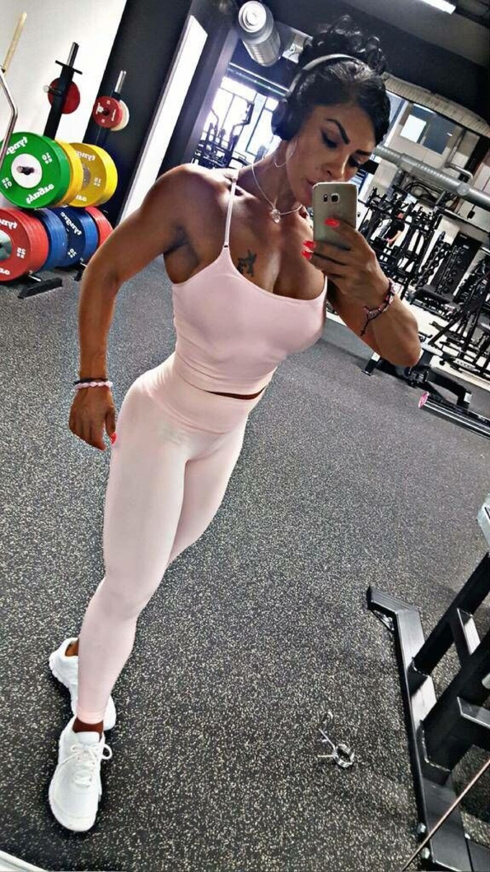 Över 50 – och satsar på SM i bodyfitness