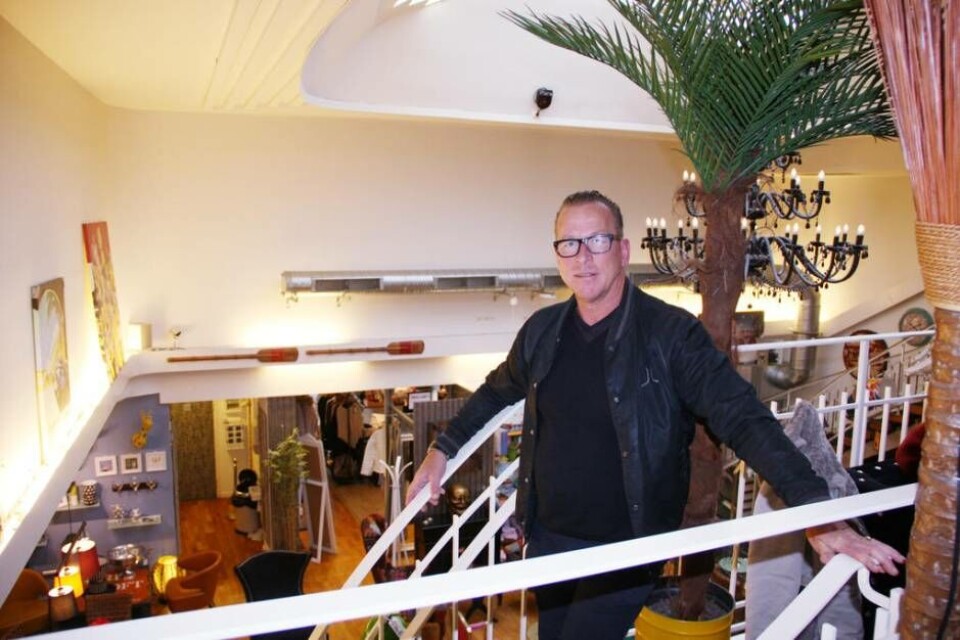 Conny Karlsson kommer framför allt att sakna människorna på Global Living. –Vi har haft som mål att det ska vara som ett vardagsrum, och det tycker jag att det har blivit. Foto: Sofie Tejre