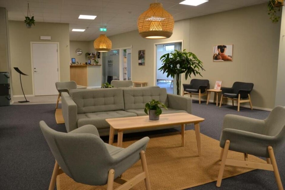Jimmie vill att det ska kännas mer som en hotellobby än ett gym när man kommer in i lokalerna. Foto: Helena Andersson