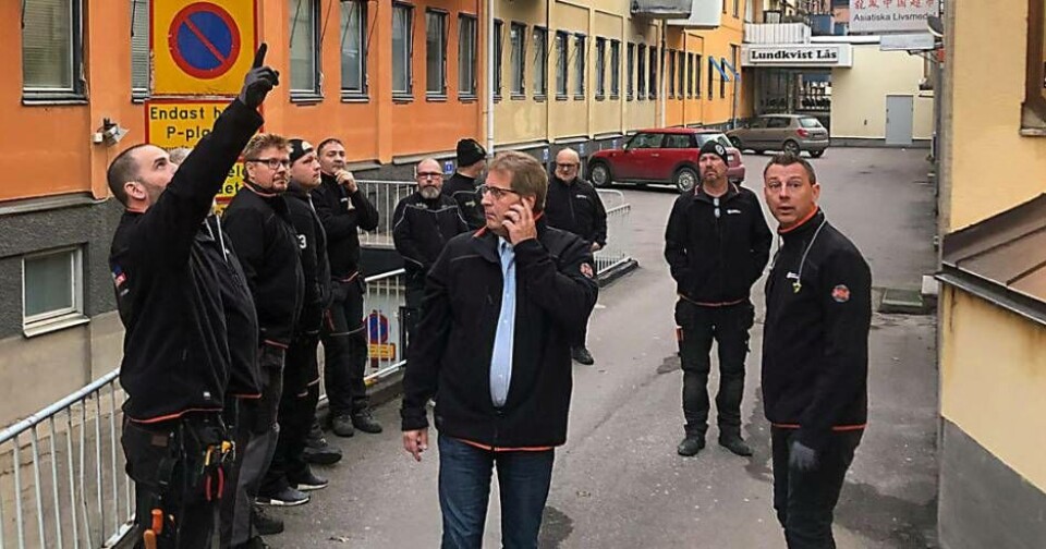 Francks kylindustri och deras underleverantörer hjälpte Västerås stadsmission med att få en ny värmepump. Foto: Företagsvolontärerna