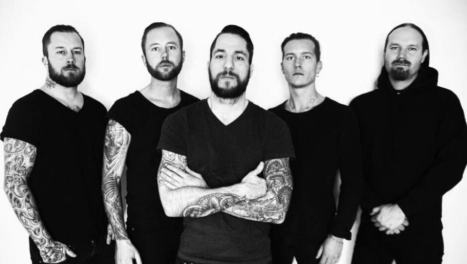 Raised fist är också en av akterna på rockfestivalen i bandyhallen i början av oktober. Foto: Richard Karstrom