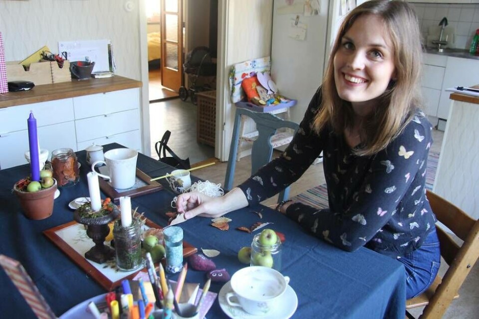 Pysslare. Jessica Forsling började pyssla som en form av terapi när en nära anhörig blev sjuk. Foto: Helena Andersson