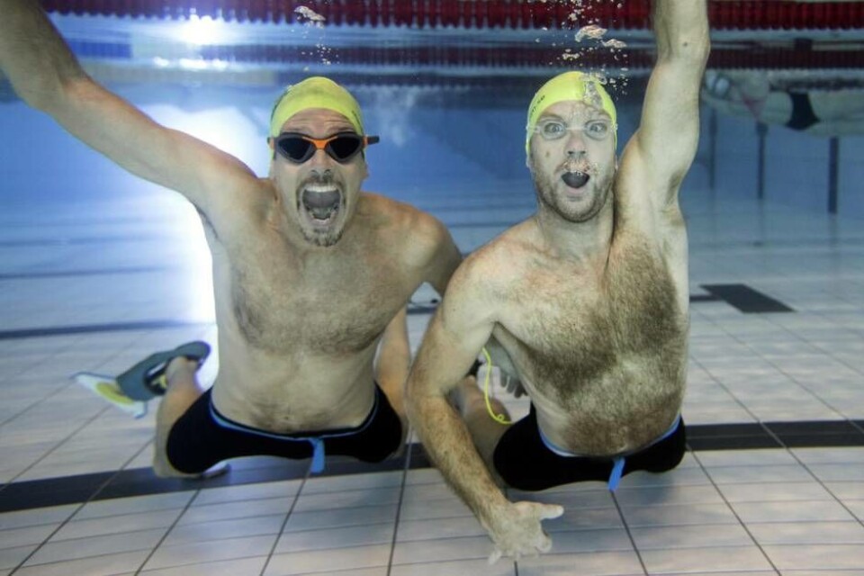 Fredrik Haglund och Valter Olander under ett träningspass på Nya Lögarängsbadet inför World Series på Malta, som avgjordes igår. Foto: Anders Forngren