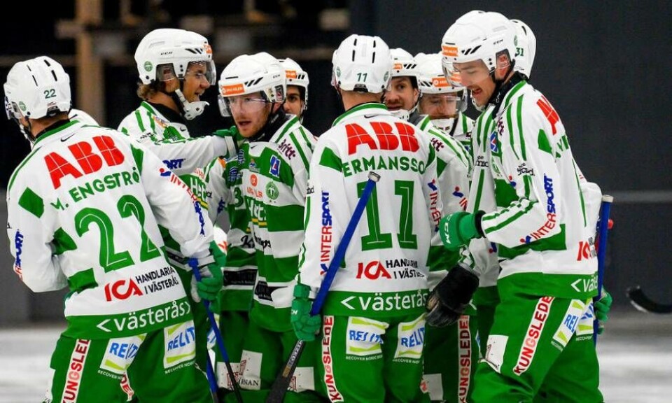 Nu vet VSK hur det känns att vinna årets elitserie. Sportklubben kunde vända hem från Söderhamn med full pott i bagaget. (Bilden är från hemmapremiären mot Sirius.) Foto: Stefan Lindgren