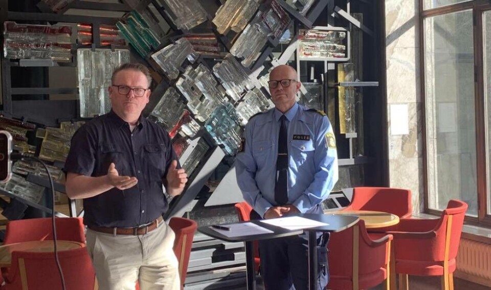 Kommunstyrelseordförande Staffan Jansson (S) och Lars Jansson, lokalpolisområdeschef Västerås. Foto: Michaela Ericzén