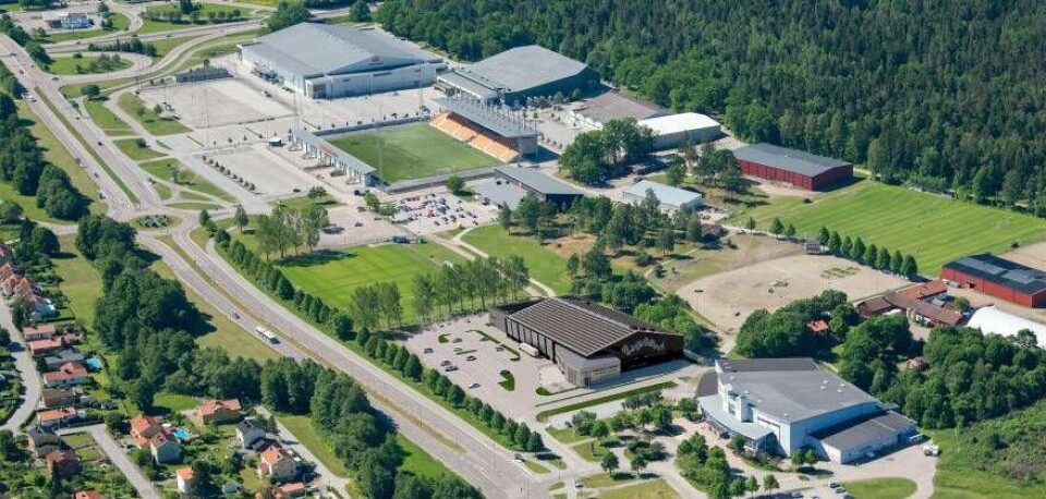 På grusplanen strax söder om Bombardier Arena byggs Västerås nya innebandyarena. Foto: Metod Arkitekter