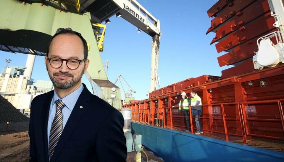 Mälarhamnarna uppmanar ministern att frysa höjningen av farledsavgifterna
