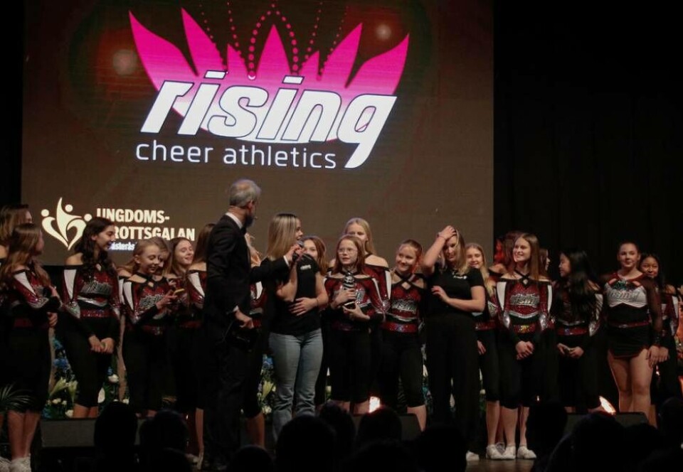 Västerås cheerleading blev, liksom här på Ungdomsidrottsgalan 2020, prisade. Nu är det Västerås idrottsallians som utsett föreningen till Årets förening. Foto: Melvin Gustafsson.