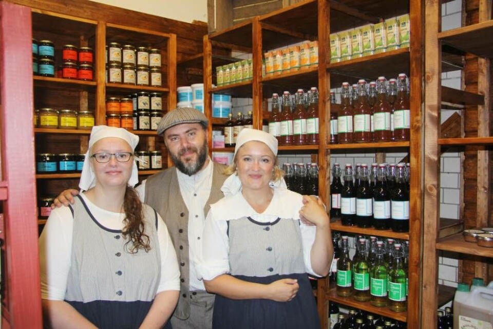 Maria, Robin och Hanna kommer att möta kunderna i Slakteriets nyaste tillskott: Bondens Västerås. Foto: Sofie Tejre