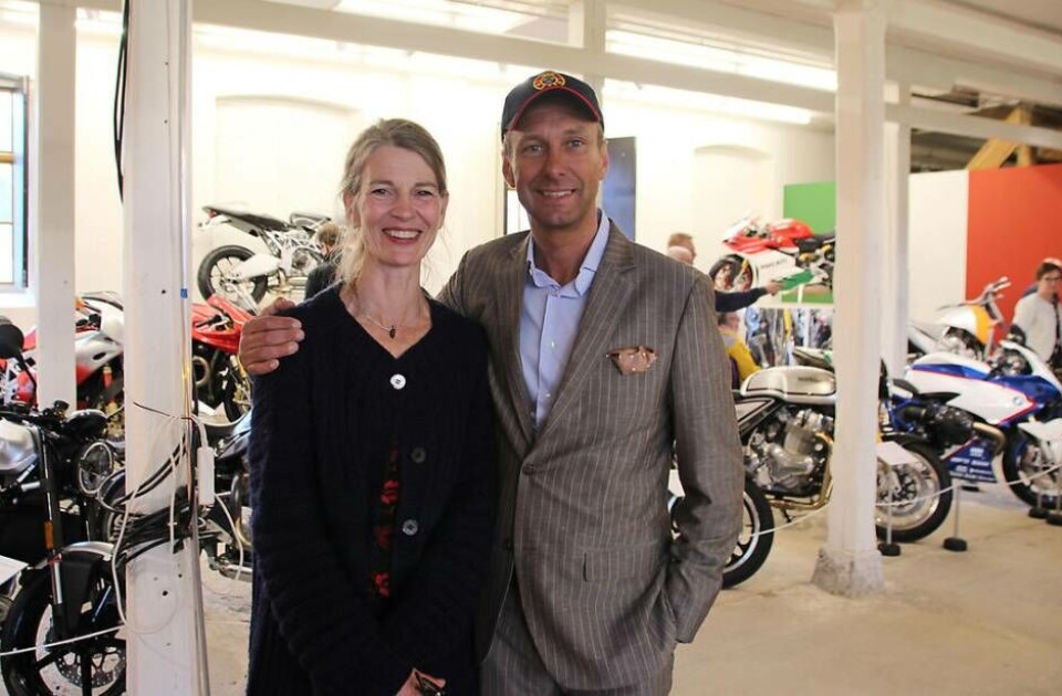 Utställningsformgivaren Caroline Romare och Tidö slotts David von Schinkel vid invigningen av Mc Collection förra sommaren. Foto: Jonas Bergkvist