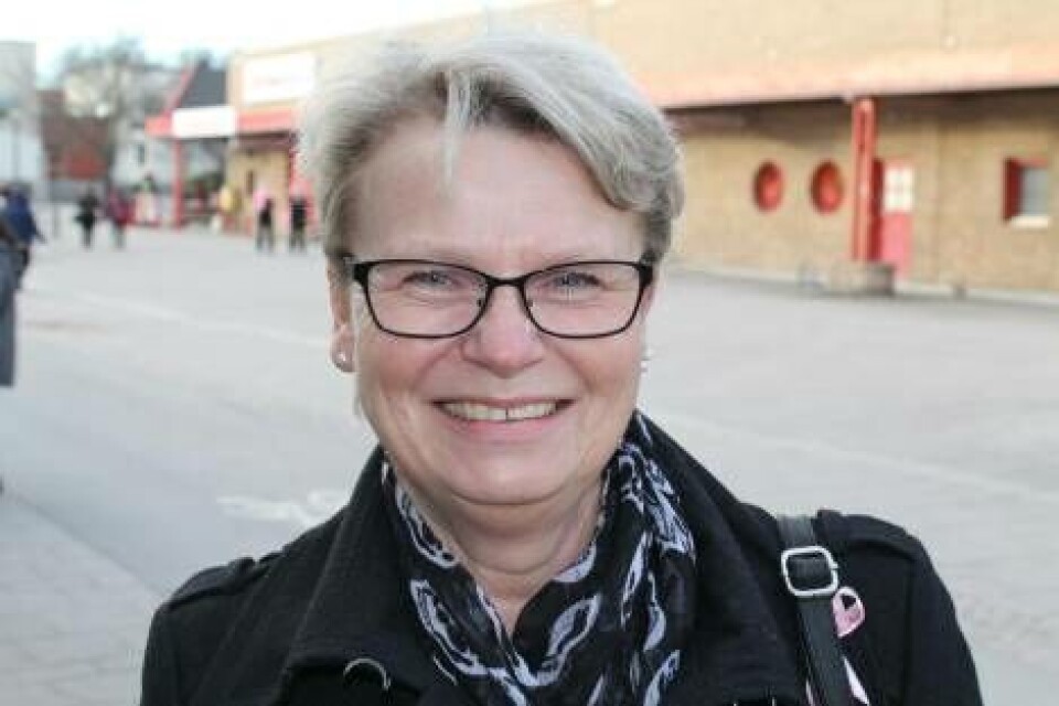 Christina Jonsson, 55, Kolbäck:– Kul att kommunen och handlarna gör något så att det blir aktivitet. Kul också att det blir extra riktat med rosa hattar och annat, det blir tjejigt.