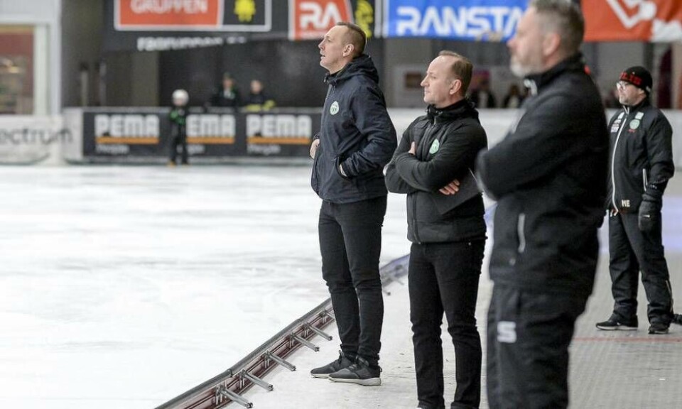 VSK-tränaren Micke Carlsson var nöjd med vändning mot SAIK och slutliga andraplatsen i Elitserien. Foto: STEFAN LINDGREN