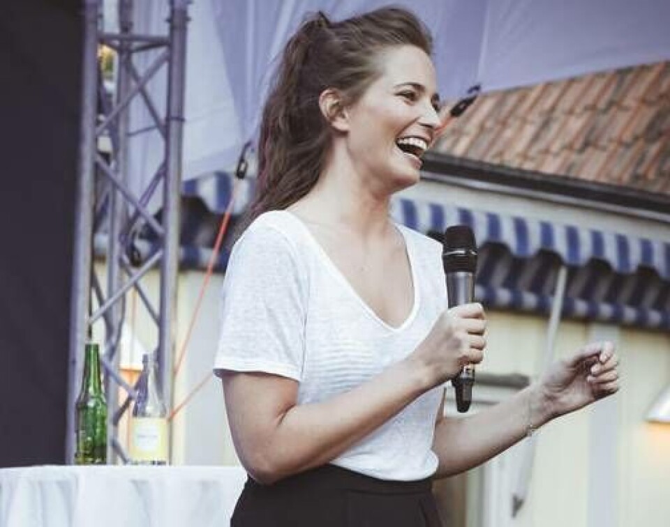 Komikern Felicia Tomala är en av två dragplåster på kvällens Högt till tak. ×1 / 2Visa bildtextBild 1 av 2