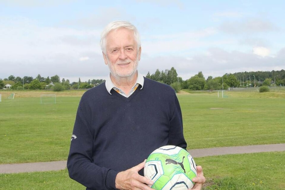 Sören Carlsson och övriga i Aroscupskommittén tvingas konstatera att massinvasionen av fotbollssugna barn och ungdomar uteblir även i år. Foto: Västerås Tidning