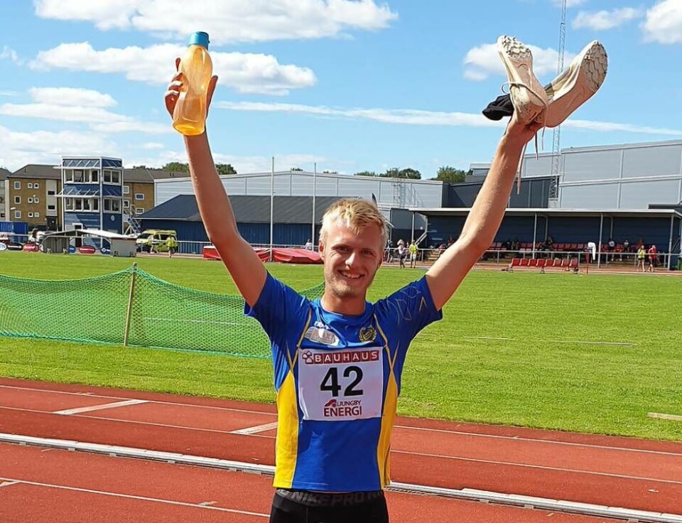 Ludvig Jaasund debuterade i tiokamp med att ta SM-silver i P16-klassen, efter band annat sex personliga tiokampsrekord. Foto: VFK
