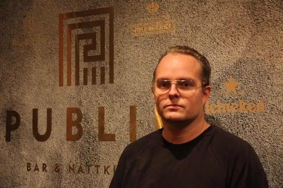 På Publik har de börjat kolla sina gäster med metalldetektorer i dörren, berättar Patrik Redebrandt, VD på Publik i Västerås. Foto: Sofie Tejre