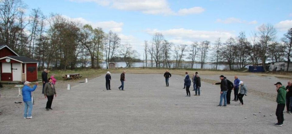 Utepremiär. Nu är boulesäsongen igång ute på Lövudden. Västerås Bouleklubb har många olika satsningar på gång. Foto: Jonas Bergkvist