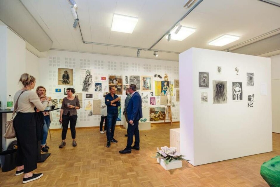 Invigning på Västerås konstmuseum av Västerås Konstskolas årliga vårutställning med verk av skolans elever från årskurs 2. Foto: avigphoto.se