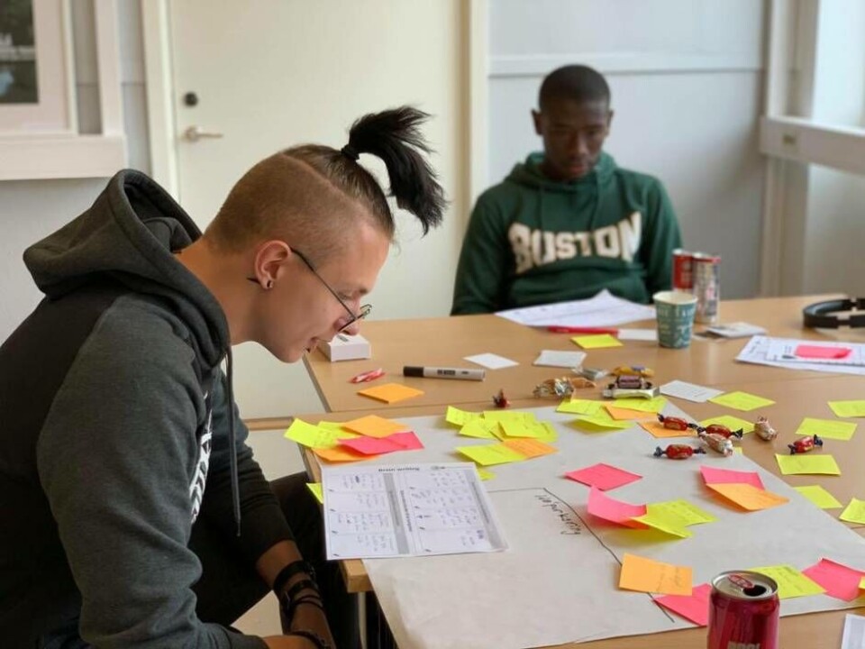 Elias Nyckel Sjögren och Santi Grueso Cordoba var två andra sommarjobbande ungdomskonsulter. Foto: Västerås stad