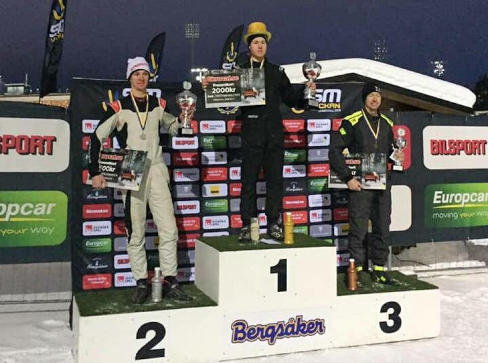 Högst upp på pallen. Martin Enlund vann före Jimmie Österberg, Team Westom, och 2018 års totala svenska mästare Viktor Andersson, Bollnäs. Foto: Privat