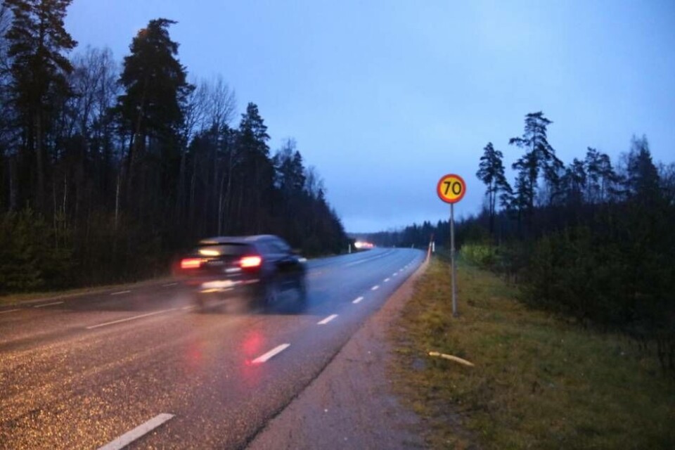 MÖRKT. Norrleden från Vallby mot Erikslund är av den mörkare karaktären. Foto: JONAS EDBERG