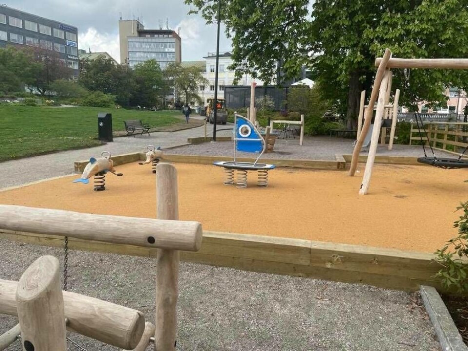 Västerås mest central lekplats har upp renoverats.