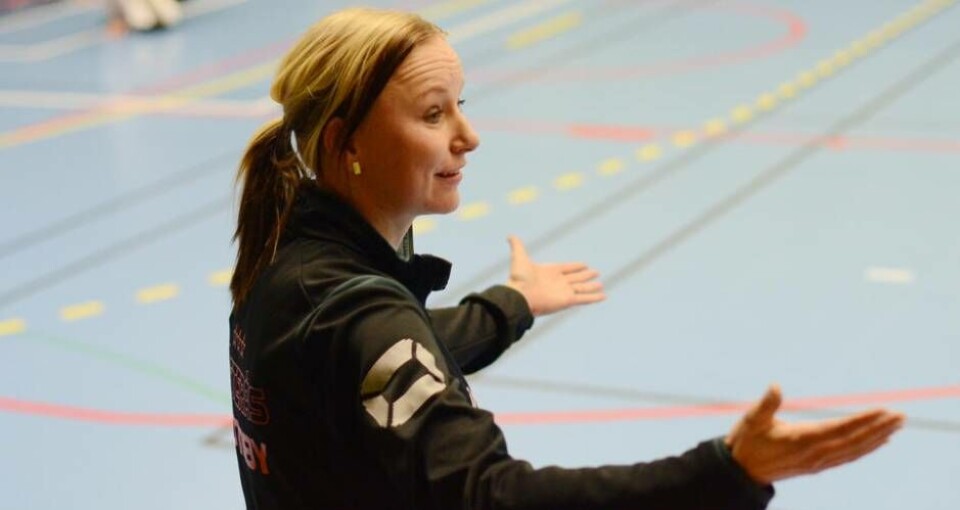 Karolina Widar fortsätter som tränare i Rönnby.