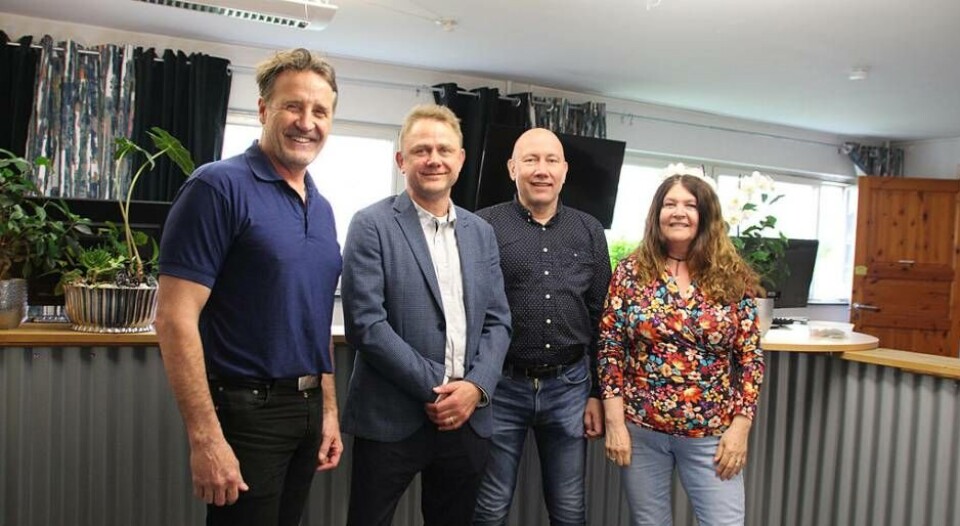 Tar över. Ari Graan, Kenneth Melin, Kent Östman och Annelie Östman blir tillsammans med Esa Graan (saknas på bilden) nya ägare till lägenhetshotell-företaget Room Apartment Hotel. Foto: Jonas Bergkvist Tar över. Ari Graan, Kenneth Melin, Kent Östman och Annelie Östman blir tillsammans med Esa Graan (saknas på bilden) nya ägare till lägenhetshotell-företaget Room Apartment Hotel. Foto: Jonas Bergkvist
