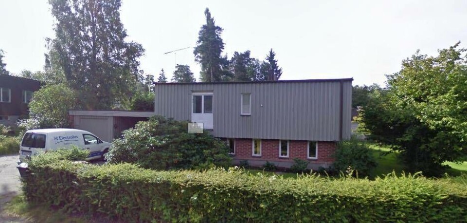 Vilan på Ormbergssvängen 38 såldes för 4,3 miljoner kronor. Foto: Google street×1 / 2Visa bildtextBild 1 av 2
