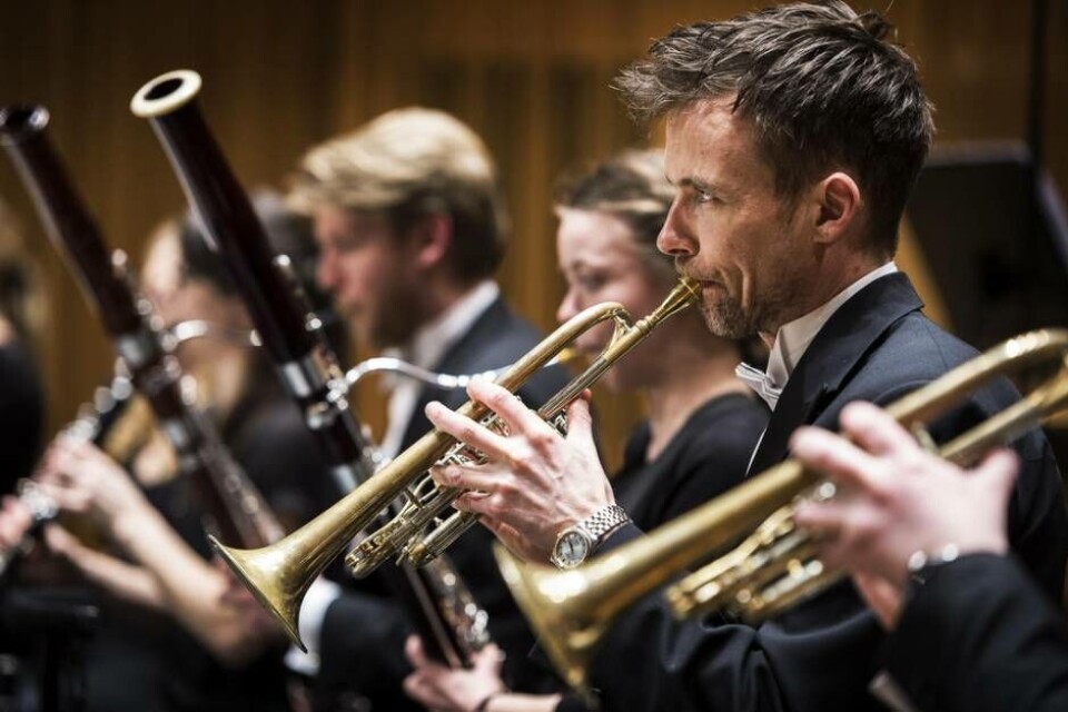 Grammisvinnare. Västerås Sinfonietta firar sin vinst genom att dela ut 150 stycken gratisbiljetter till den kommande torsdagskonserten. Foto: JONAS BILLBERG