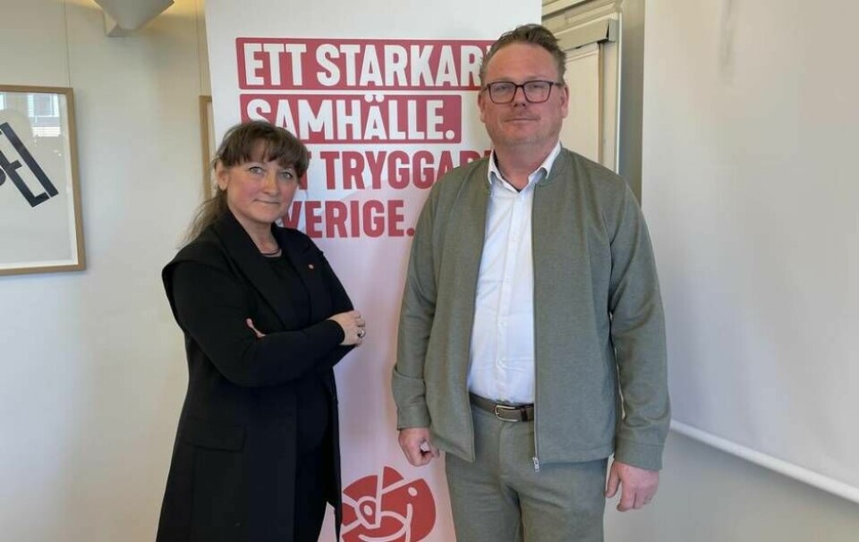 Riksdagskandidaten Lena Johansson (S) och kommunstyrelsens ordförande i Västerås Staffan Jansson (S). Foto: Michaela Ericzén