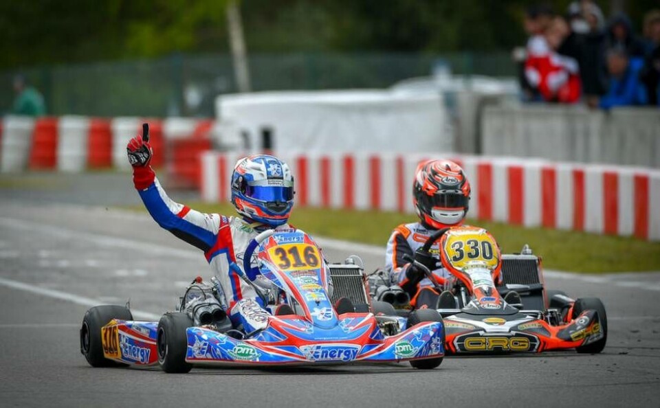 Emil Skärås i sin sexväxlade kart under ett EM-race tidigare i år. Nu är det VM som gäller. Foto: Energy Corse