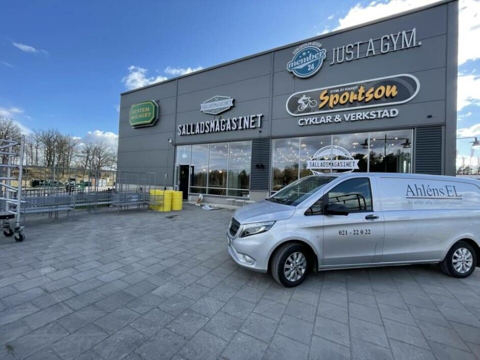 Nya Salladsmagasinet ligger intill Ica Maxi-parkeringen på Erikslund. Foto: Jonas Edberg