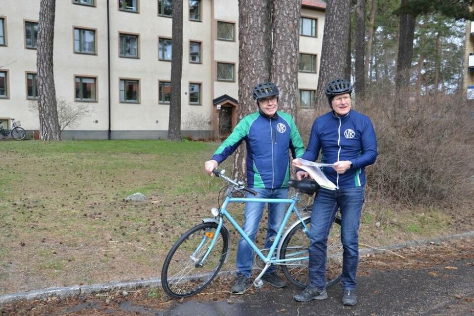 Utmanande. Odd Werner-Erichsen och Ulf Back är två av arrangörerna till tipsrundan Cykeltrim. ”En del frågor kan vara lite svåra”, säger de. oto: Helena Andersson Foto: Helena Andersson