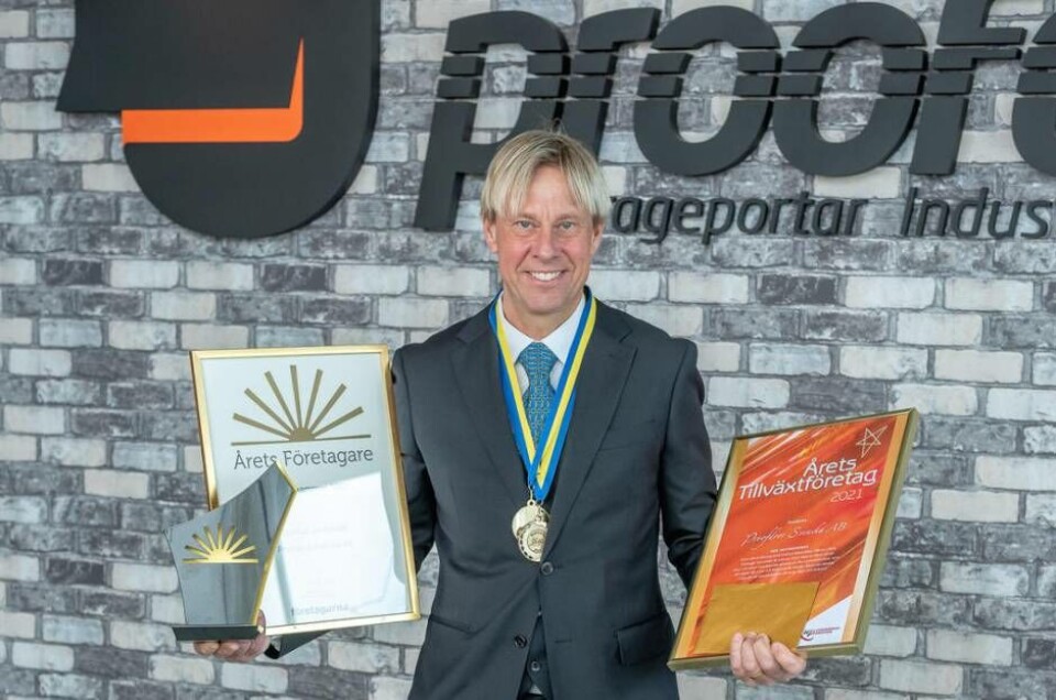 Thomas Svensson, Proofdoor, vann det prestigefulla priset Årets företagare samt priset som Årets tillväxtföretag 2021. Foto: Stefan Strindberg