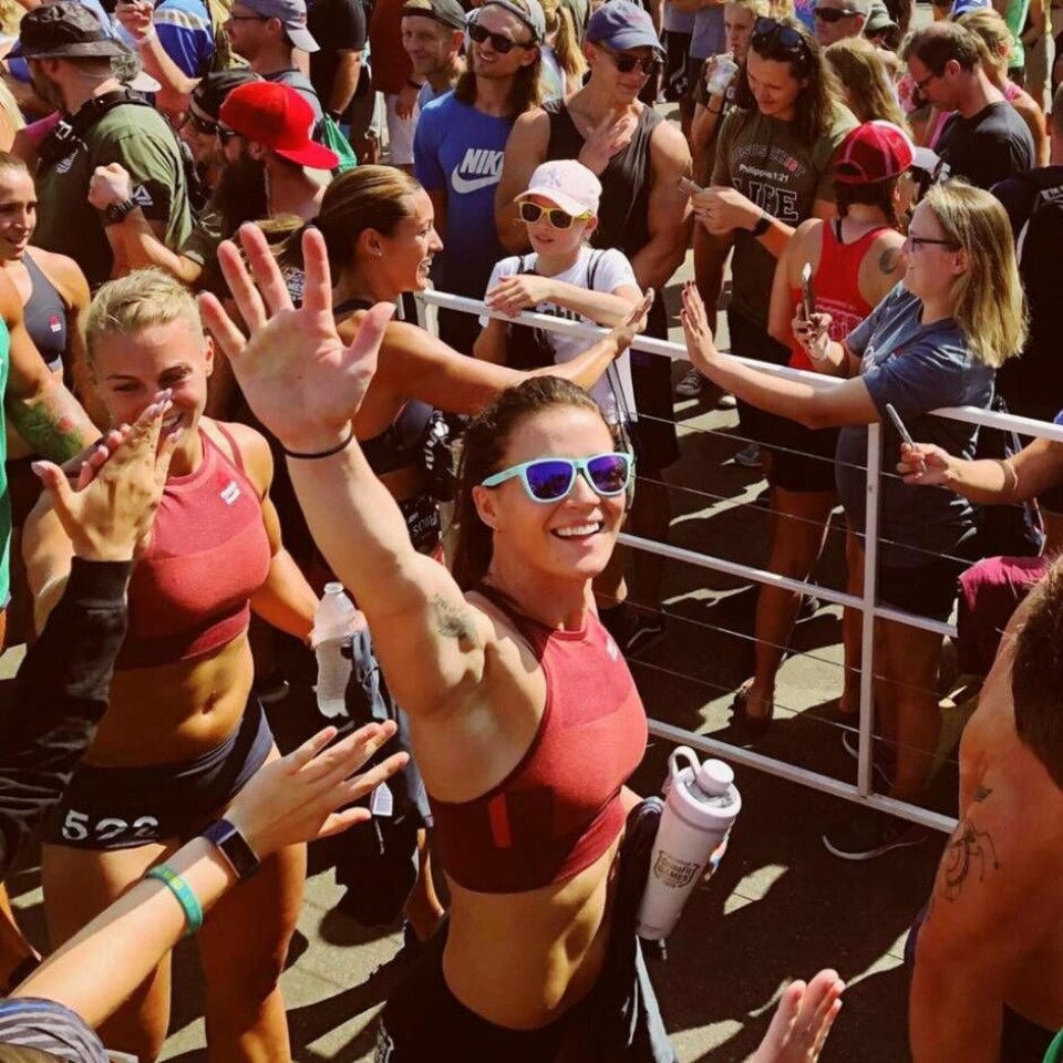 Hej Västerås! Mia Åkerlund är på väg hem Västerås igen efter äventyret i Dubai. Hon tävlar i både crossfit och tyngdlyftning och i augusti tävlade hon i lag i Crossfit games (motsvarar VM) och kom då åtta. Foto: Isabell Bolternstern