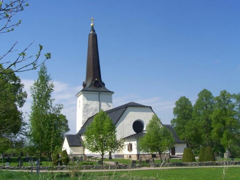 Irsta kyrka har våffelcafé vid flera tillfällen i sommar.