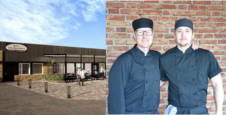 Mikael Wallin och sonen Fredrik Wallin är förväntansfulla inför nyöppningen av Mickes Husman på Tunbytorp. Foto: Nanna Hyytiä / Helena Andersson