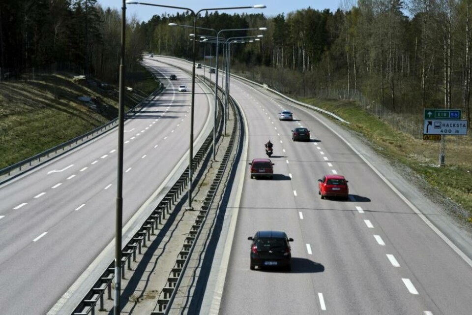 E18 mellan Eriksberg och Skälbymotet (bilden) kommer att stängas av under de kommande två nätterna.