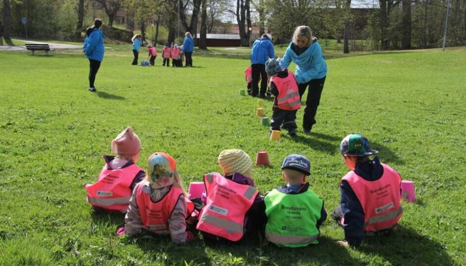 Reflexvästar. Bilden är en arkivbild som visar barn från en förskola i Västerås.