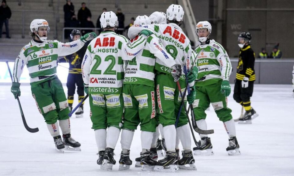VSK utjämnade kvartsfinaleserien mot AIK efter seger hemma i ABB Arena på fredagskvällen efter förlängning. Foto: STEFAN LINDGREN/Arkiv