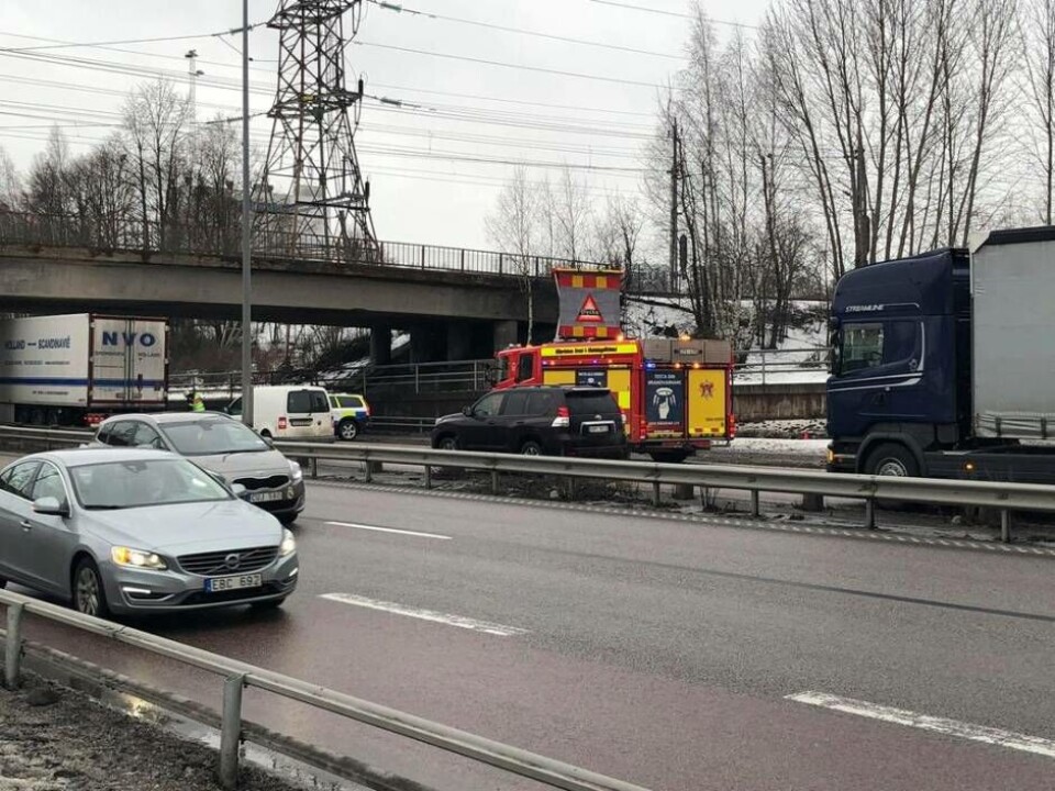 Stal kryddor och sprang naken intill E18