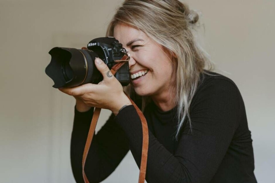 Västeråsfotografen Linda Eliasson kammade hem det prestigefulla priset Europas bästa bröllopsfotograf utdelat av Communityn Way Up North. Foto: Martin Bohm